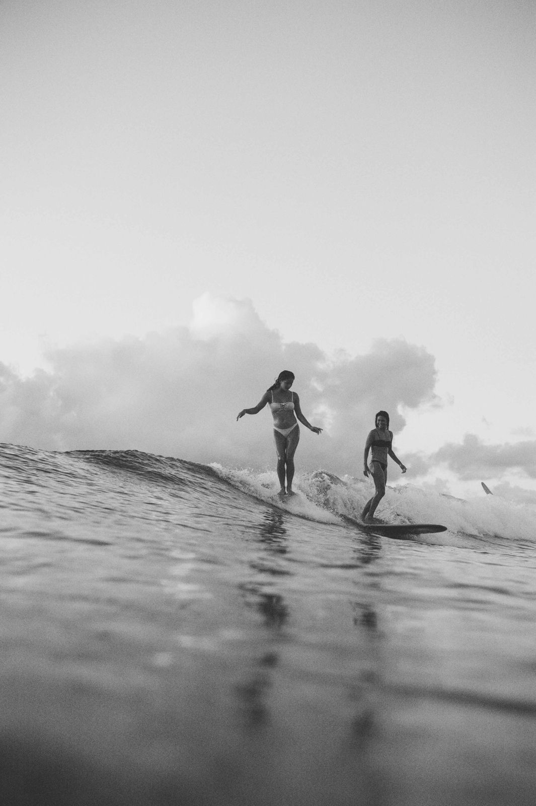 photo Aesthetic Surf Black And White