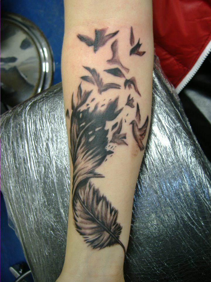 picture Feather And Bird Tattoo Men