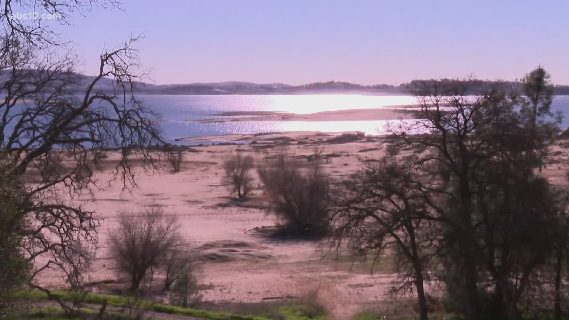 pic Folsom Lake Water Level 2021